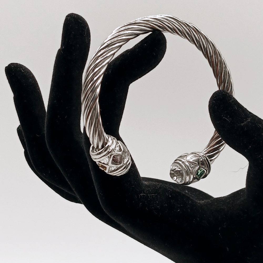 Sophisticated Silver Twisted Bracelet